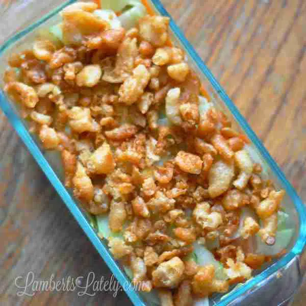sushi dip with crunch on top.