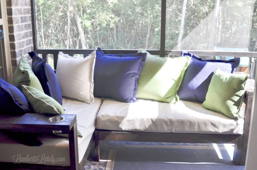 Yes, you can build furniture too! This DIY outdoor sectional sofa uses 2x4s and crib mattress as cushions to create a timeless and functional piece.
