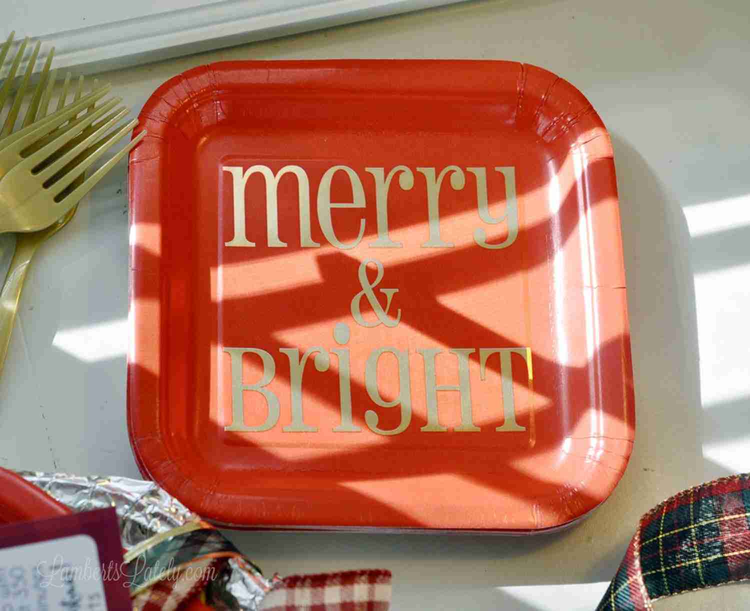 Merry and Bright paper plates