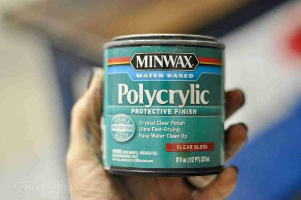 can of minwax polycrylic.