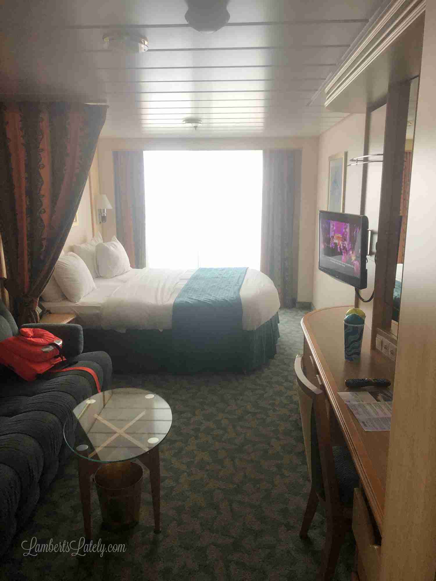 family travel tips - cruise cabin with balcony