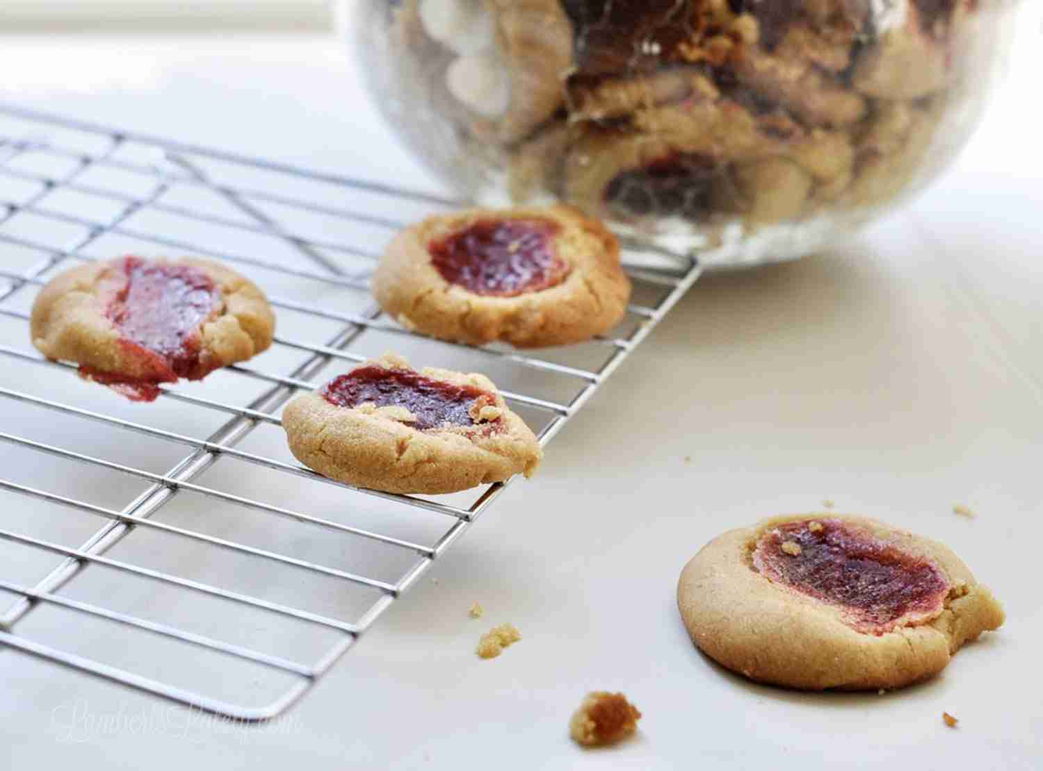 Check out this recipe for peanut butter & jelly thumbprint cookies. Such a fun, easy homemade dessert that's perfect for Christmas - super soft and chewy!