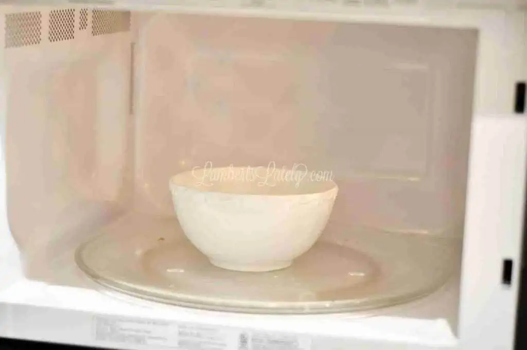 This posts shows how to clean a microwave the easy way - simply use vinegar and water!