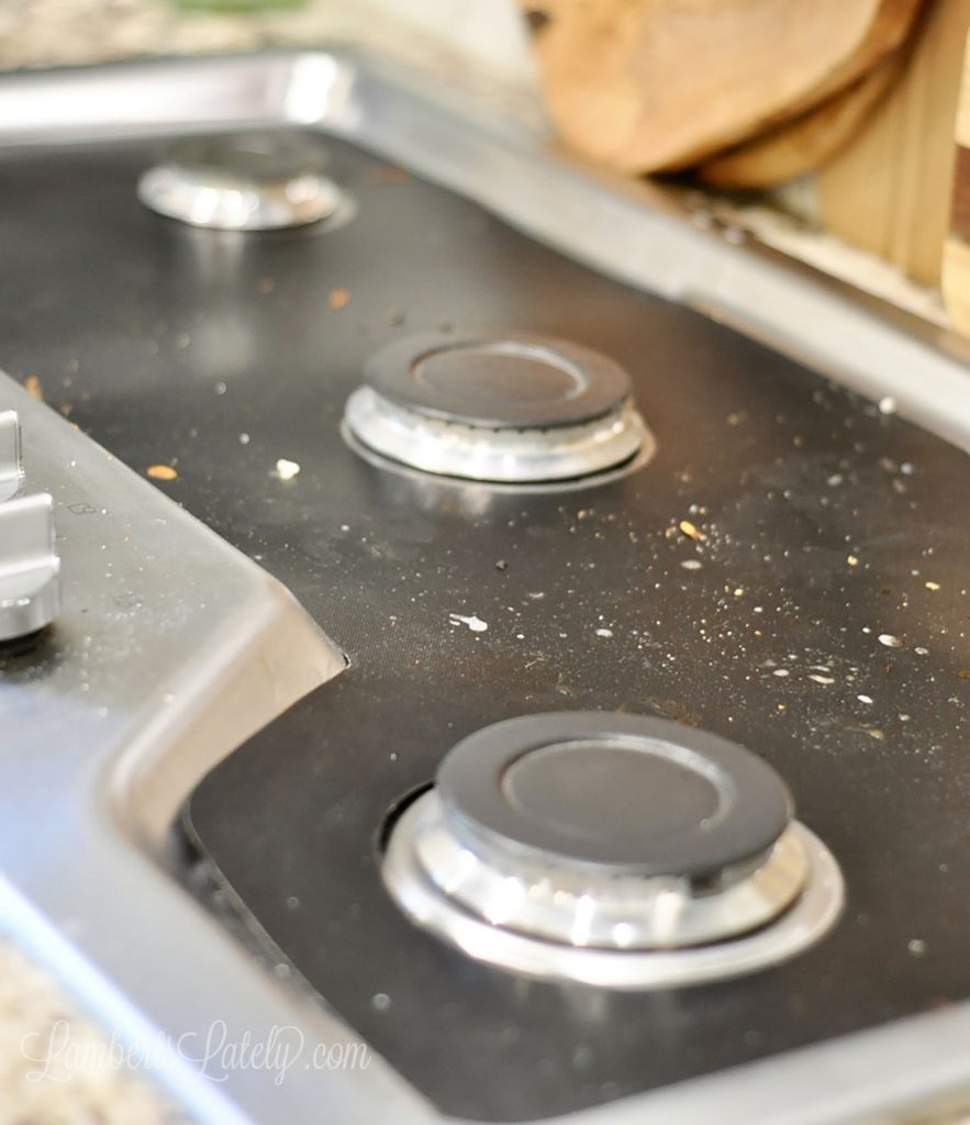 diy stove splatter guard on a stove top