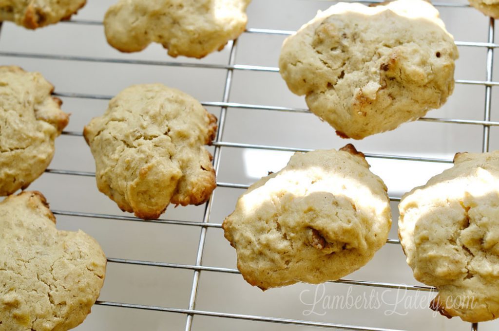 banana bread cookies cooling on a baking rack