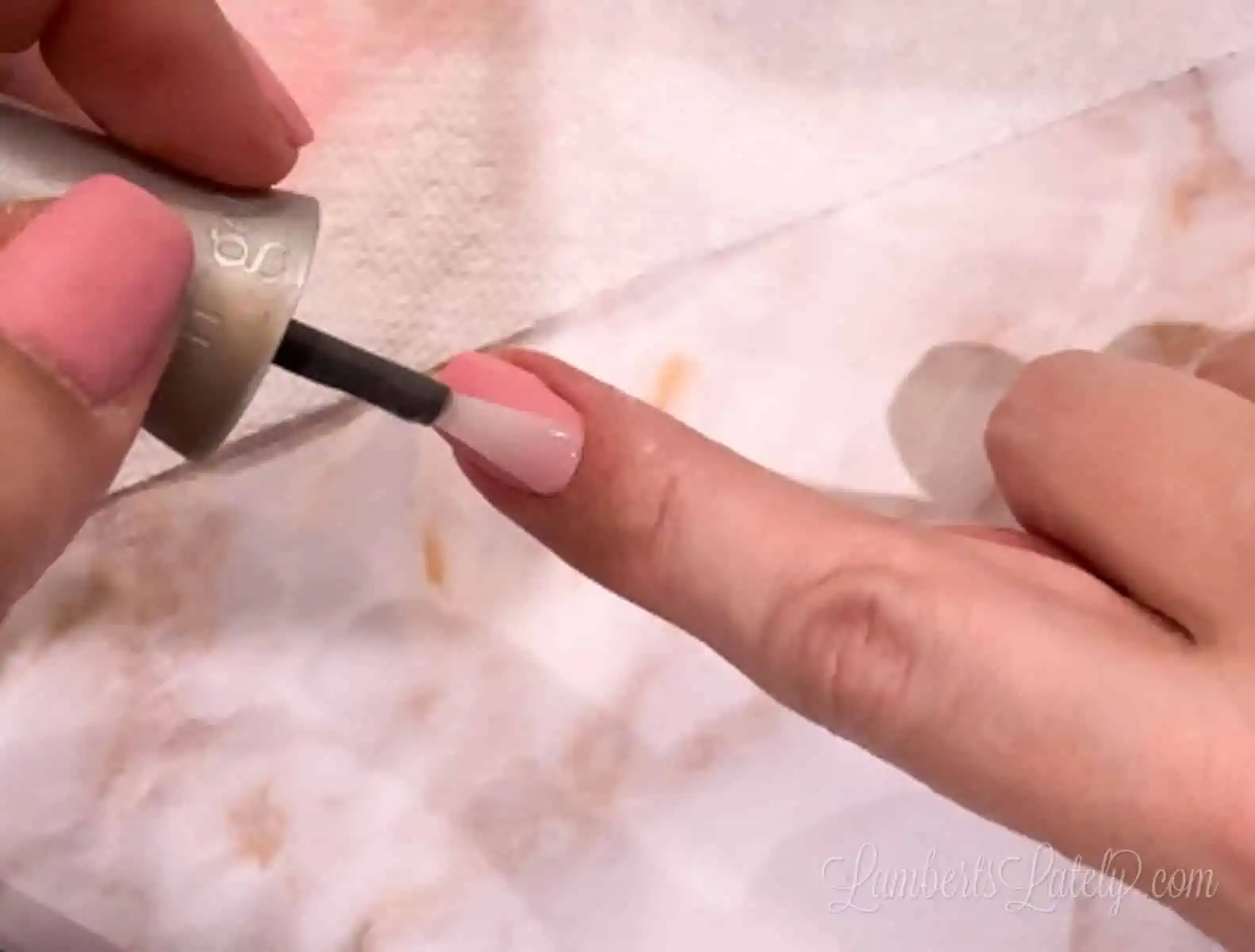 DIY Dipped Powder Nails (Read at your own risk