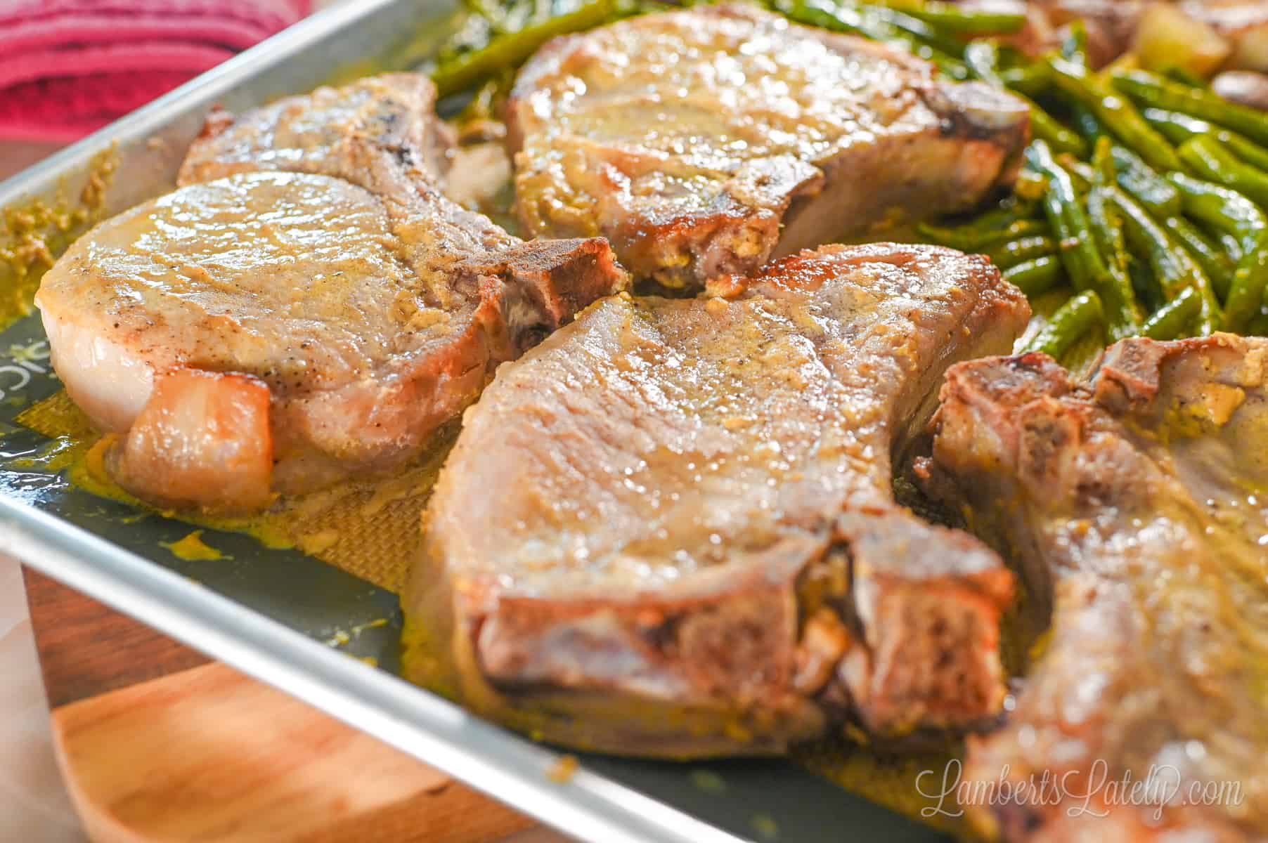 cooked sheet pan pork chops.