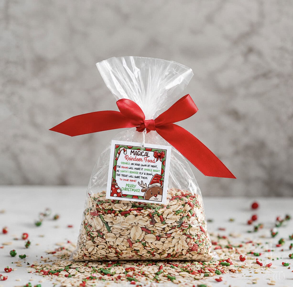 bag of magical reindeer food with a printable poem label.