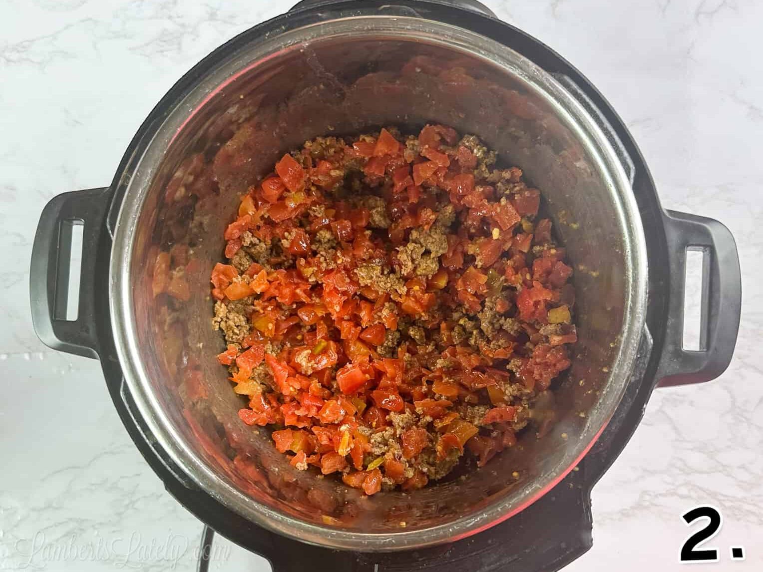 rotel and cooked sausage in an instant pot.