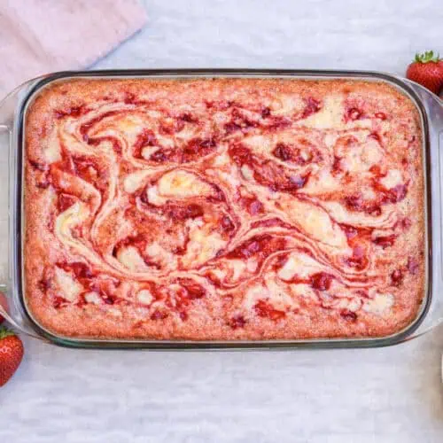 looking down on a baked strawberry cream earthquake cake.